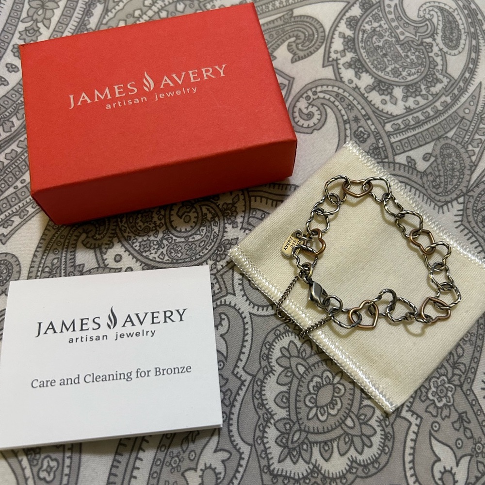 James Avery Twisted Wire Connected Hearts Charm Bracelet